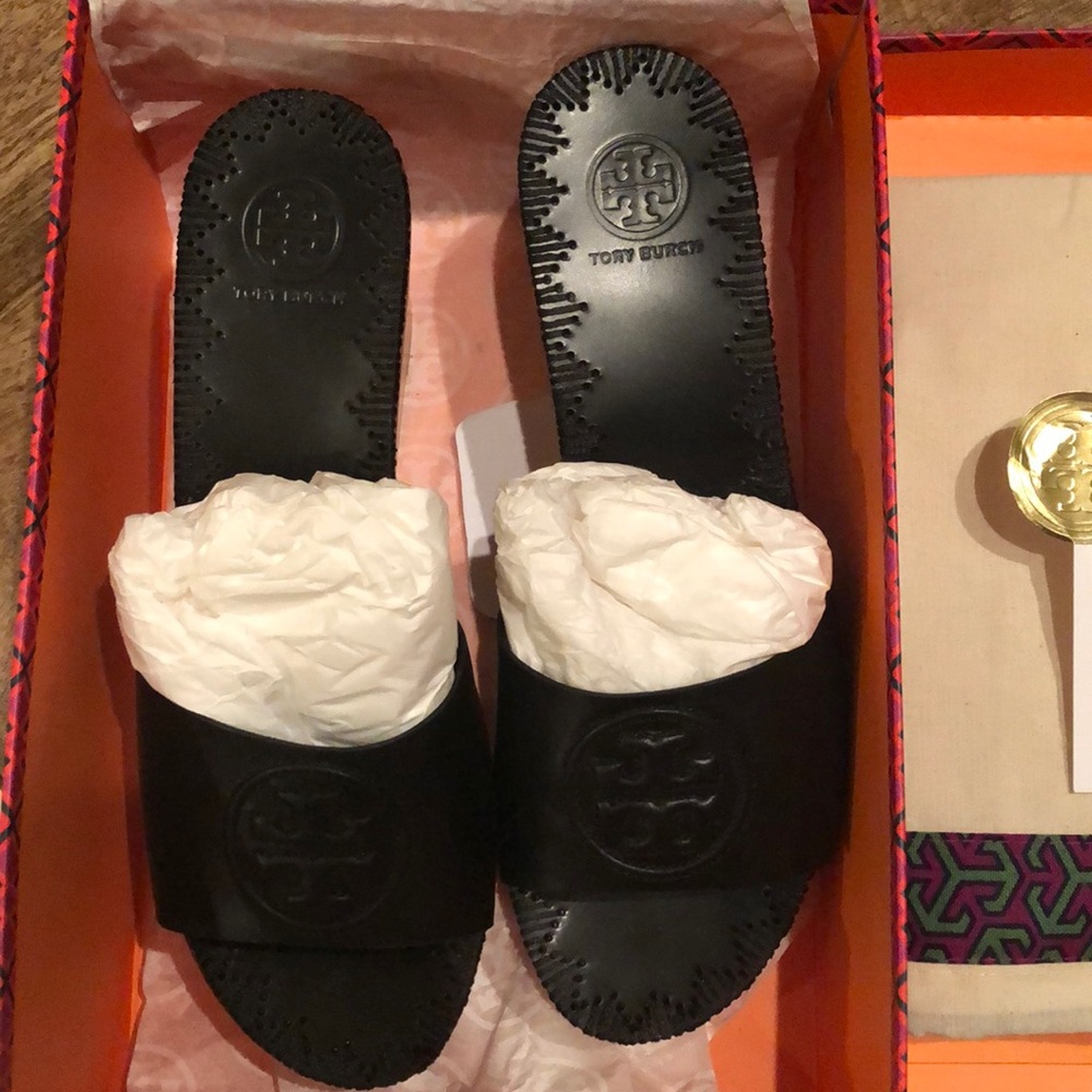 Tory Burch Patty Wedge Shoes (Size:7.5)